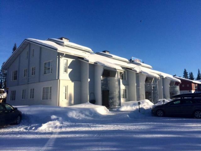 Aparthotel Yllaestar Äkäslompolo Eksteriør bilde